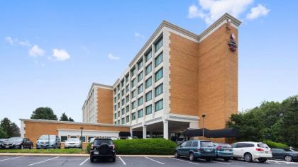 Best Western Plus Rockville Hotel & Suites - image 6